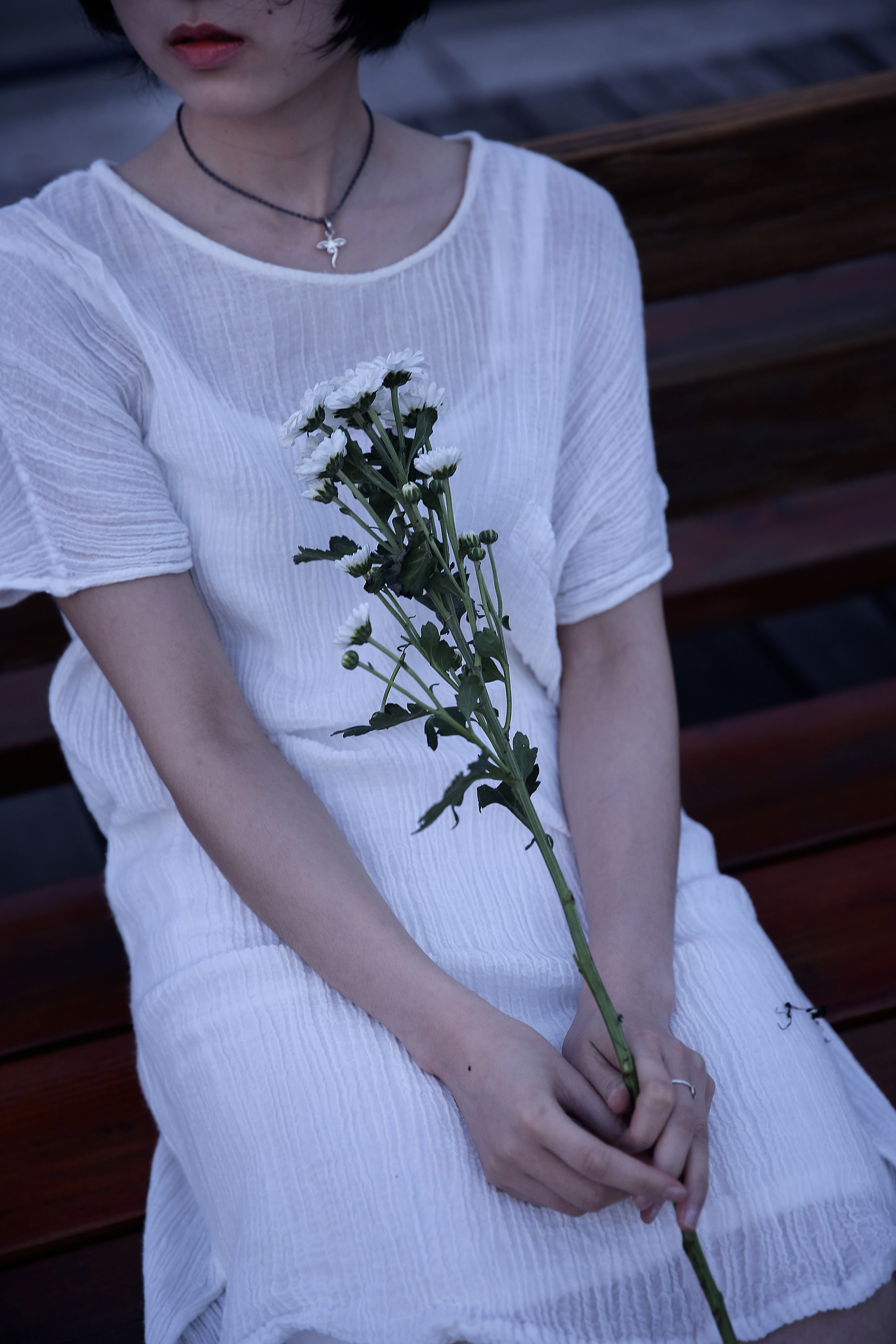 你是我回不到的过去，也是我到不了的未来（图ZMTM3NjQ1NzQw） - 人像摄影 - 站酷设计师朱棣和她的朋友们原创素材 - 站酷ZCOOL