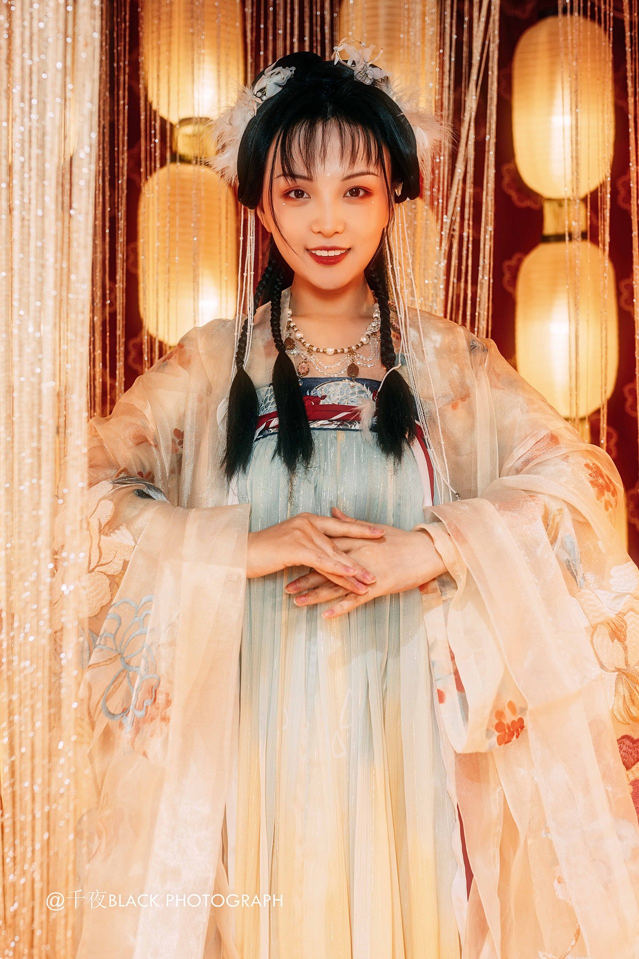 知否知否°（图ZMjQwNzg5NTcy） - 人像摄影 - 站酷设计师摄影师千夜Black原创素材 - 站酷ZCOOL