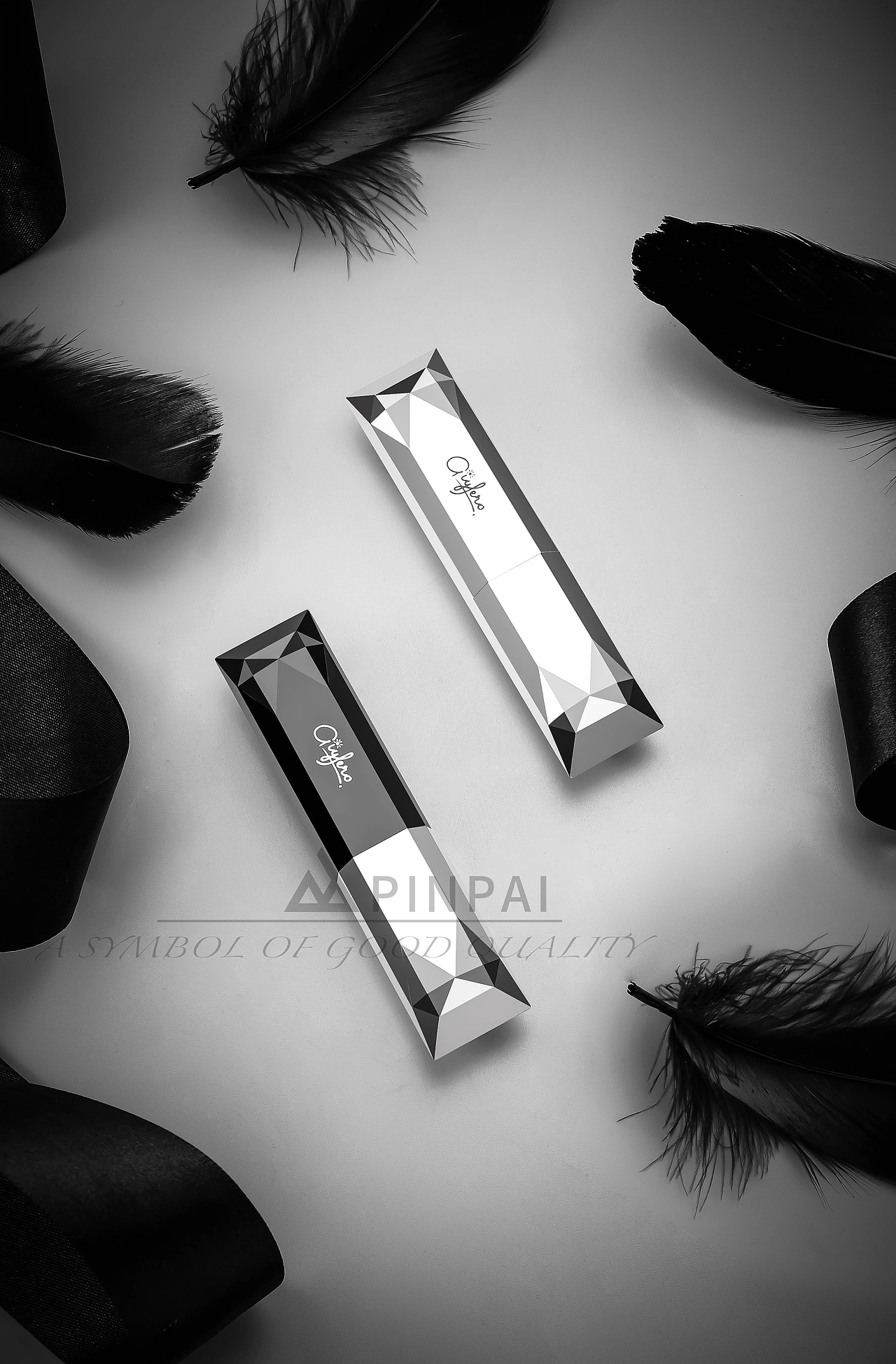 美眼仪 产品摄影 场景搭配 黑色 高端（图ZMTE3NzI2MDU2） - 产品摄影 - 站酷设计师紫菜是一只猫原创素材 - 站酷ZCOOL