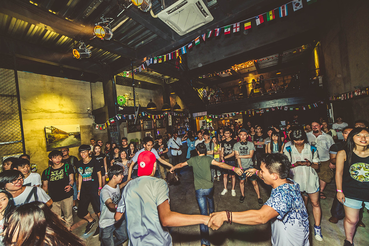 广州朋克音乐节full punk day 2014（图ZMTc3NDA1NjA=） - 人像摄影 - 站酷设计师凹凸蜀黍原创素材 - 站酷ZCOOL