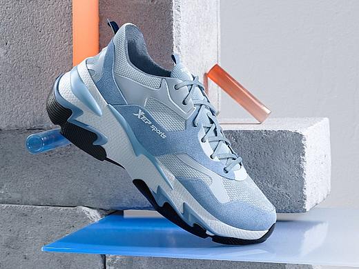 【Sports shoes】