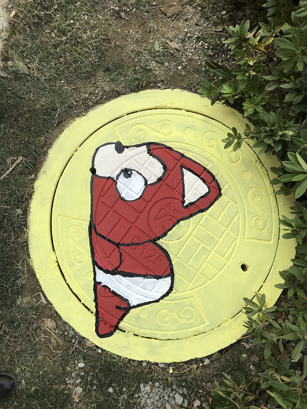 窨井盖涂鸦（图ZMTEwNjY4NDI0） - 新锐潮流插画 - 站酷设计师和玺彩绘原创素材 - 站酷ZCOOL