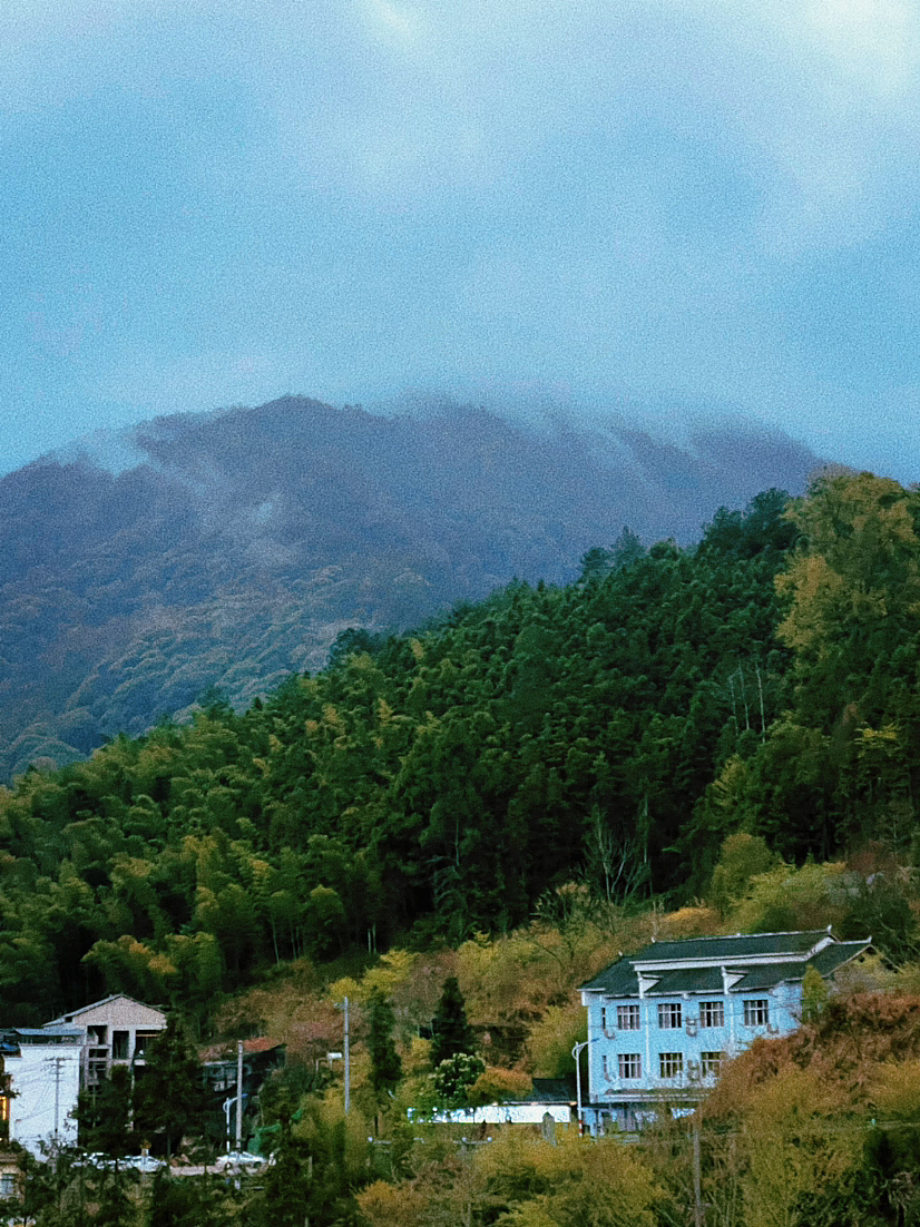 手机摄影|大山深处的古镇