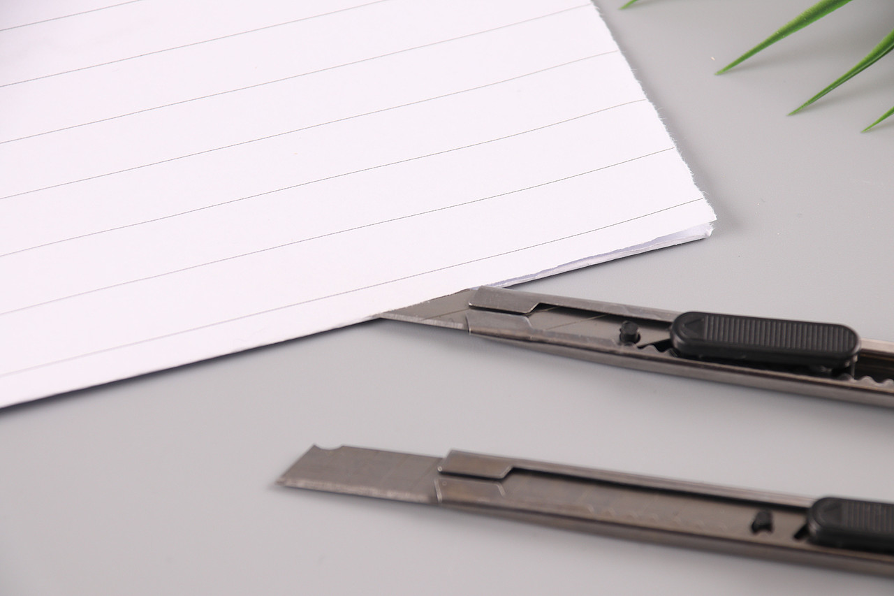 B10五金工具\C10-手动工具\V01金属美工刀