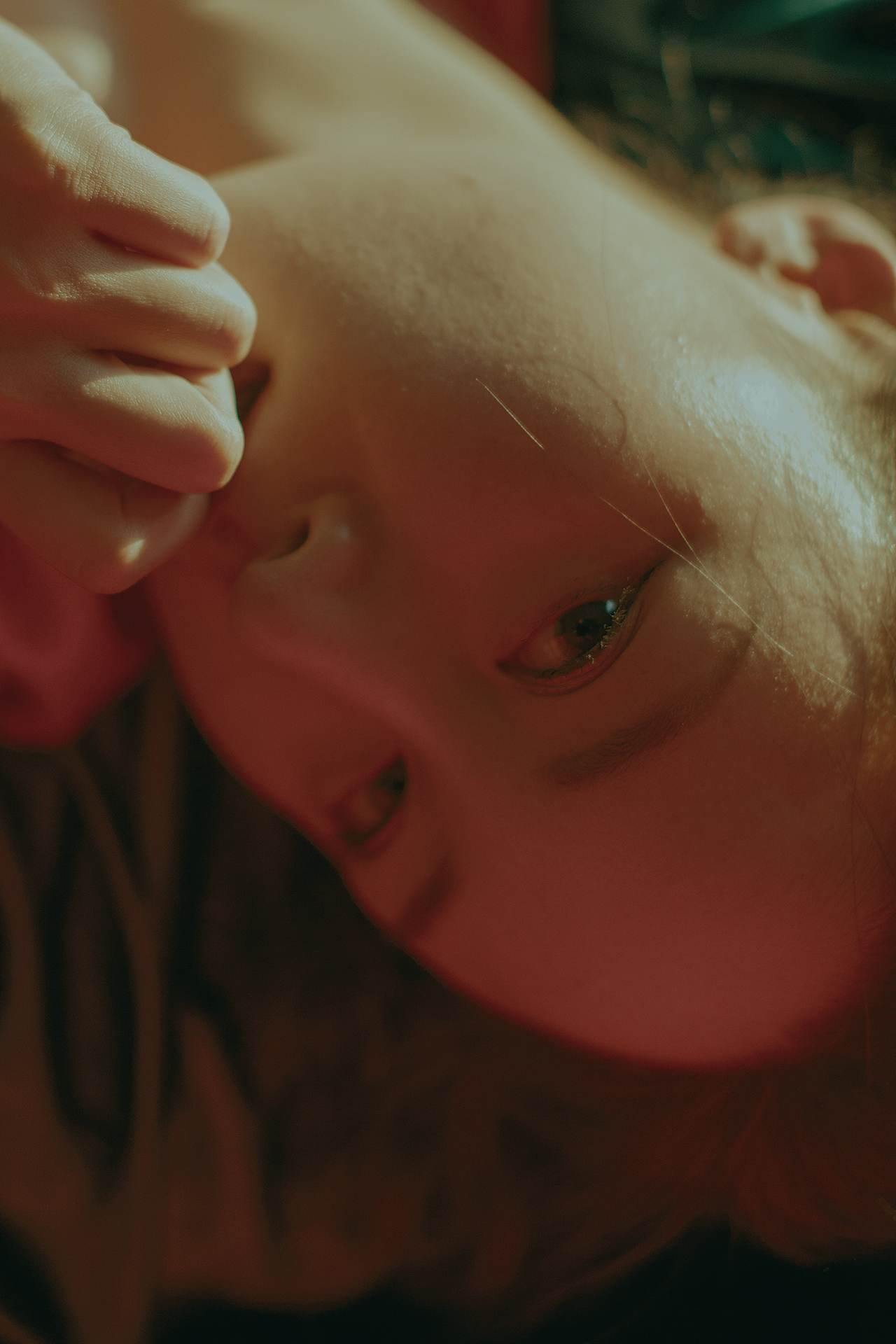 红色（图ZMTQ4ODMzODYw） - 人像摄影 - 站酷设计师街头春哥原创素材 - 站酷ZCOOL