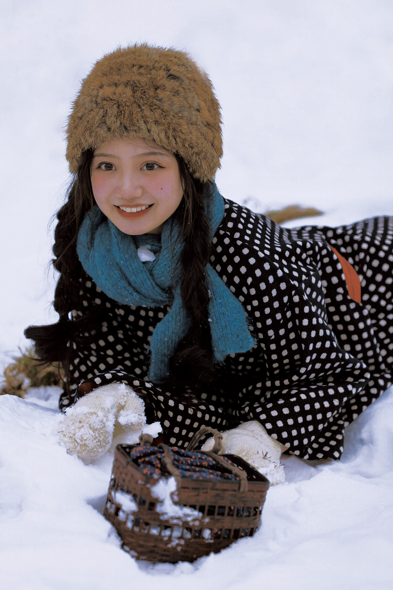 【初雪】（图ZMjg5OTI5MTEy） - 人像摄影 - 站酷设计师小岛影像原创素材 - 站酷ZCOOL