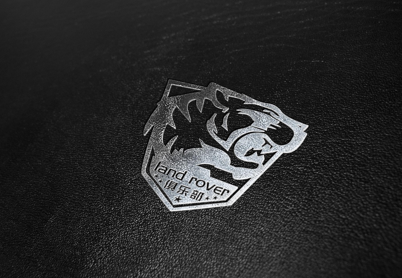 Lang路虎俱乐部LOGO设计