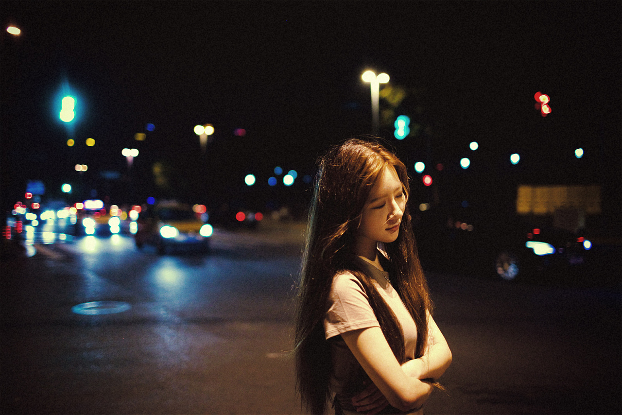 始于晨曦,没于黑夜.