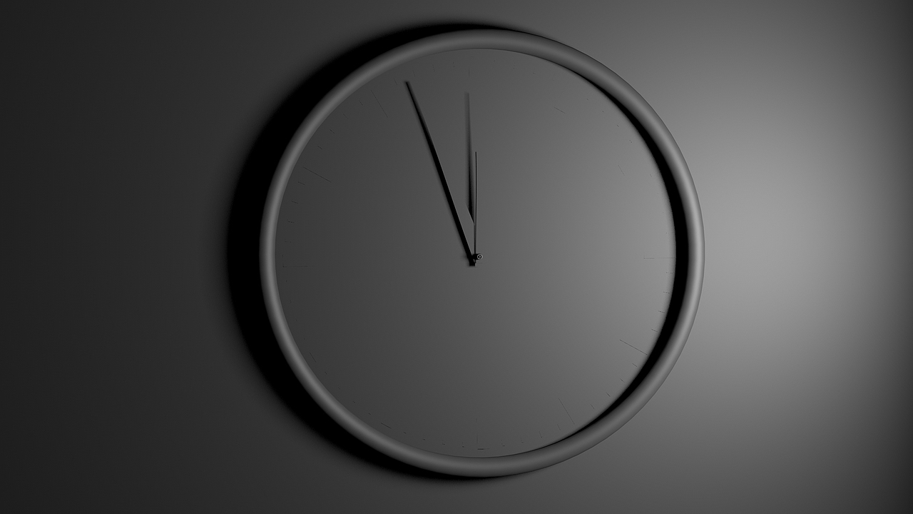 客厅时尚挂钟简约