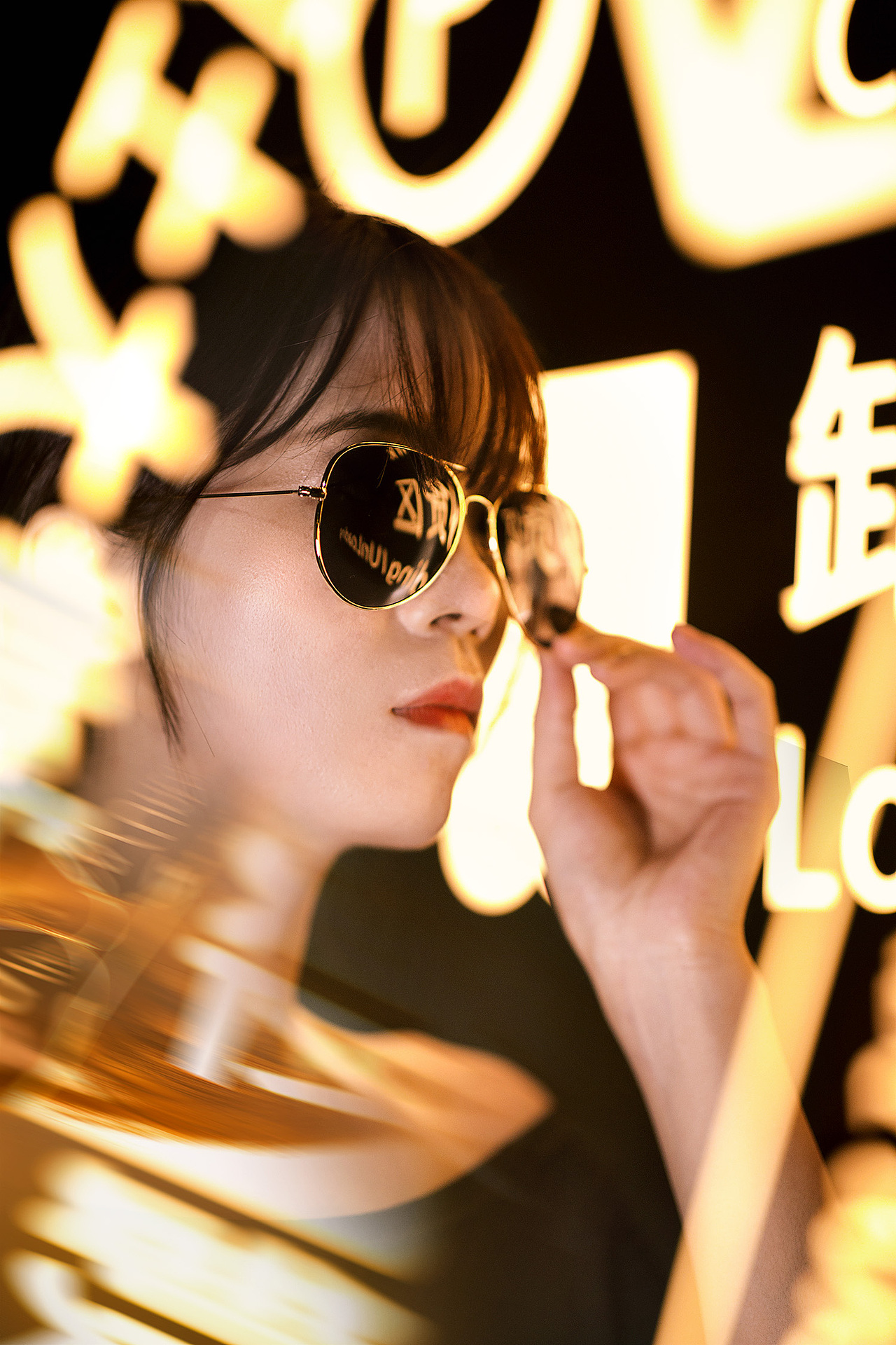 霓虹灯（二）（图ZMTIzNjU1NjE2） - 人像摄影 - 站酷设计师crislove原创素材 - 站酷ZCOOL