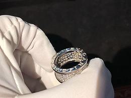 宝格丽小蛮腰戒指多少钱？宝格丽小蛮腰戒指定制多少钱