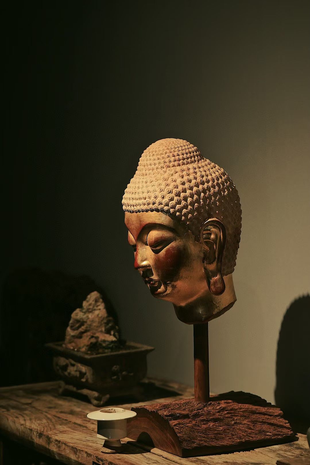 香樟木|金箔佛首