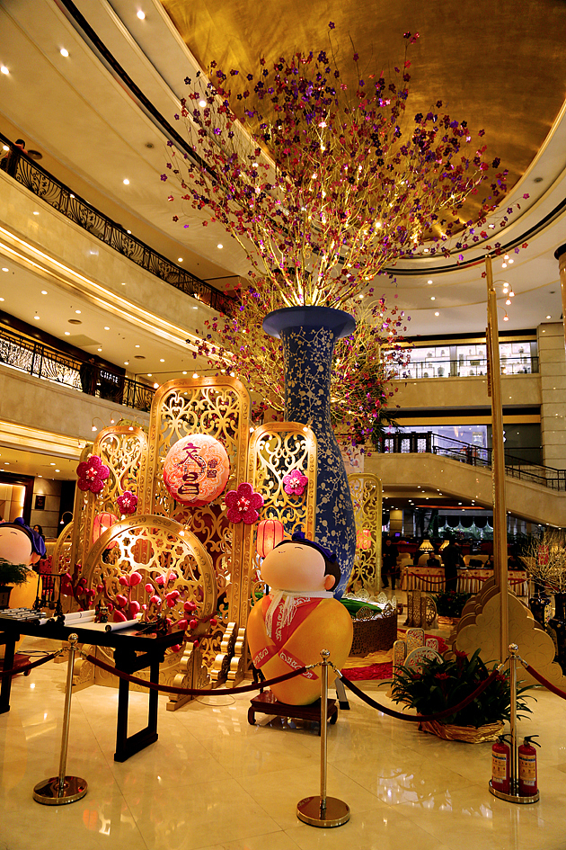 2013五星级逸豪酒店新年布置现场实景