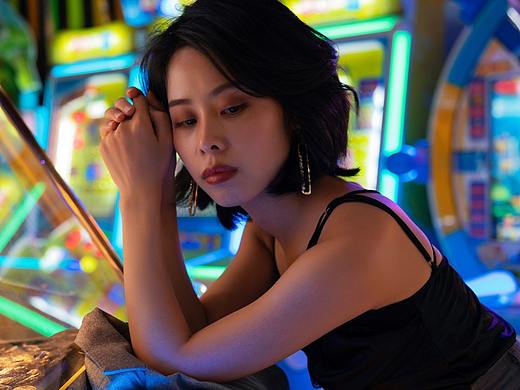 喜欢镜头里的每一个故事；（个人主页-ZNDA2OTYxNjA=） - 人像摄影 - 站酷设计师bangwen_原创素材 - 站酷ZCOOL