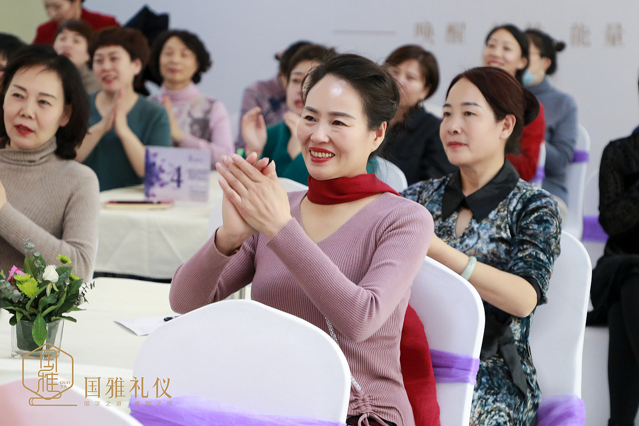 国雅礼仪27号+企业培训（图ZMjQyMzg3MDk2） - 人像摄影 - 站酷设计师国雅礼仪原创素材 - 站酷ZCOOL