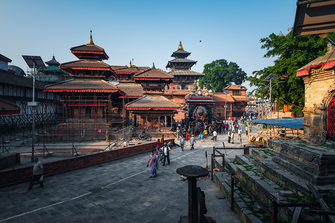 几年前的那次地震带来的伤害并未远去。