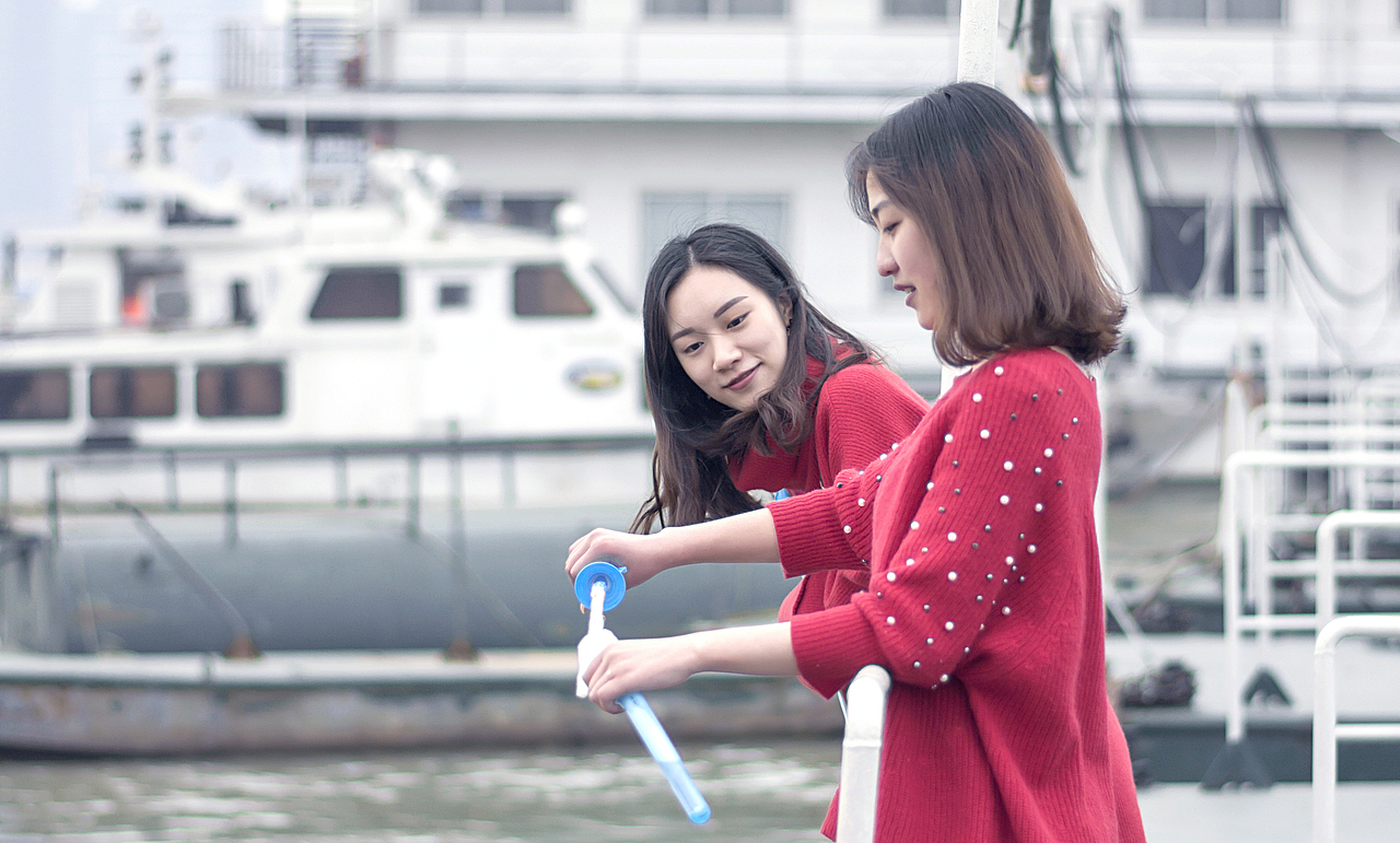 閨蜜（圖ZMTA0OTk3NzQ0） - 人像攝影 - 站酷設(shè)計師小毅六一原創(chuàng)素材 - 站酷ZCOOL