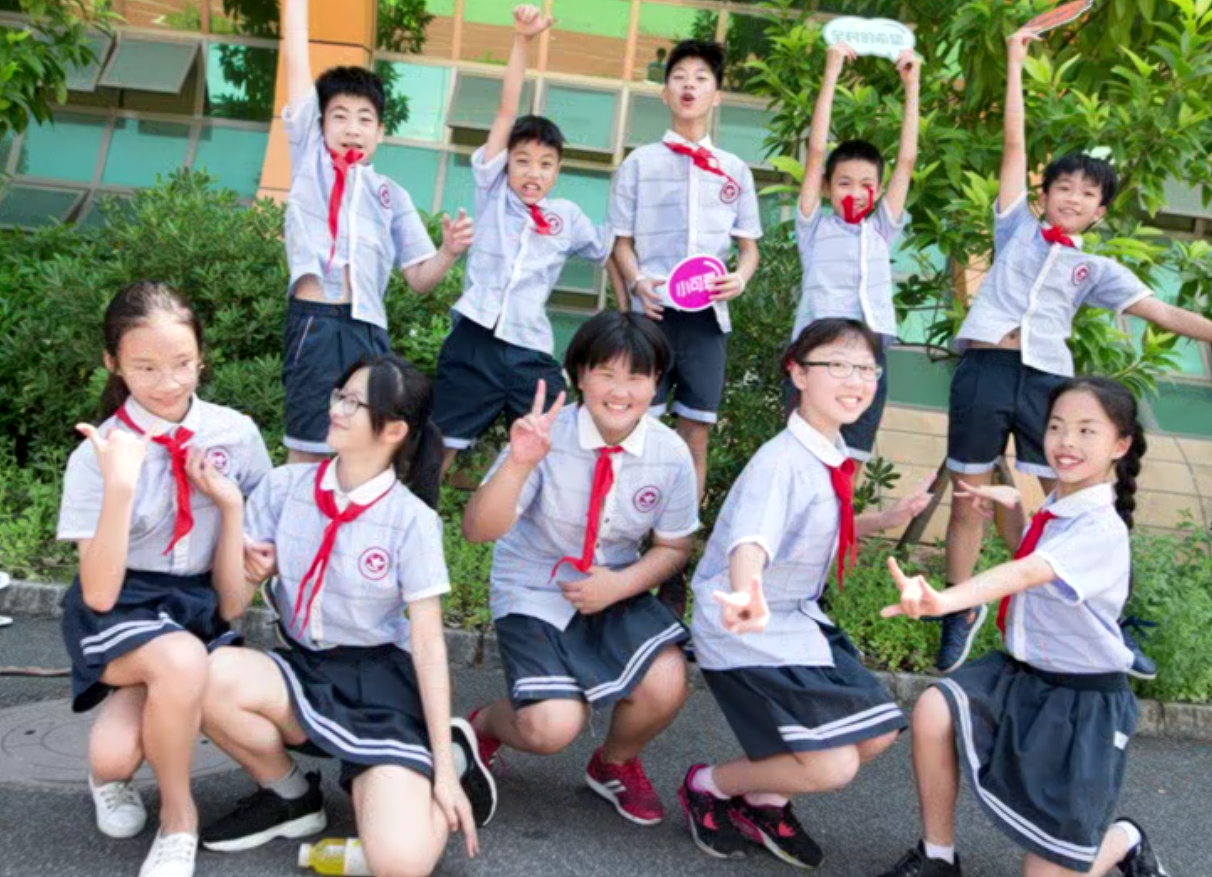 小学毕业照拍摄 毕业航拍 小学创意照