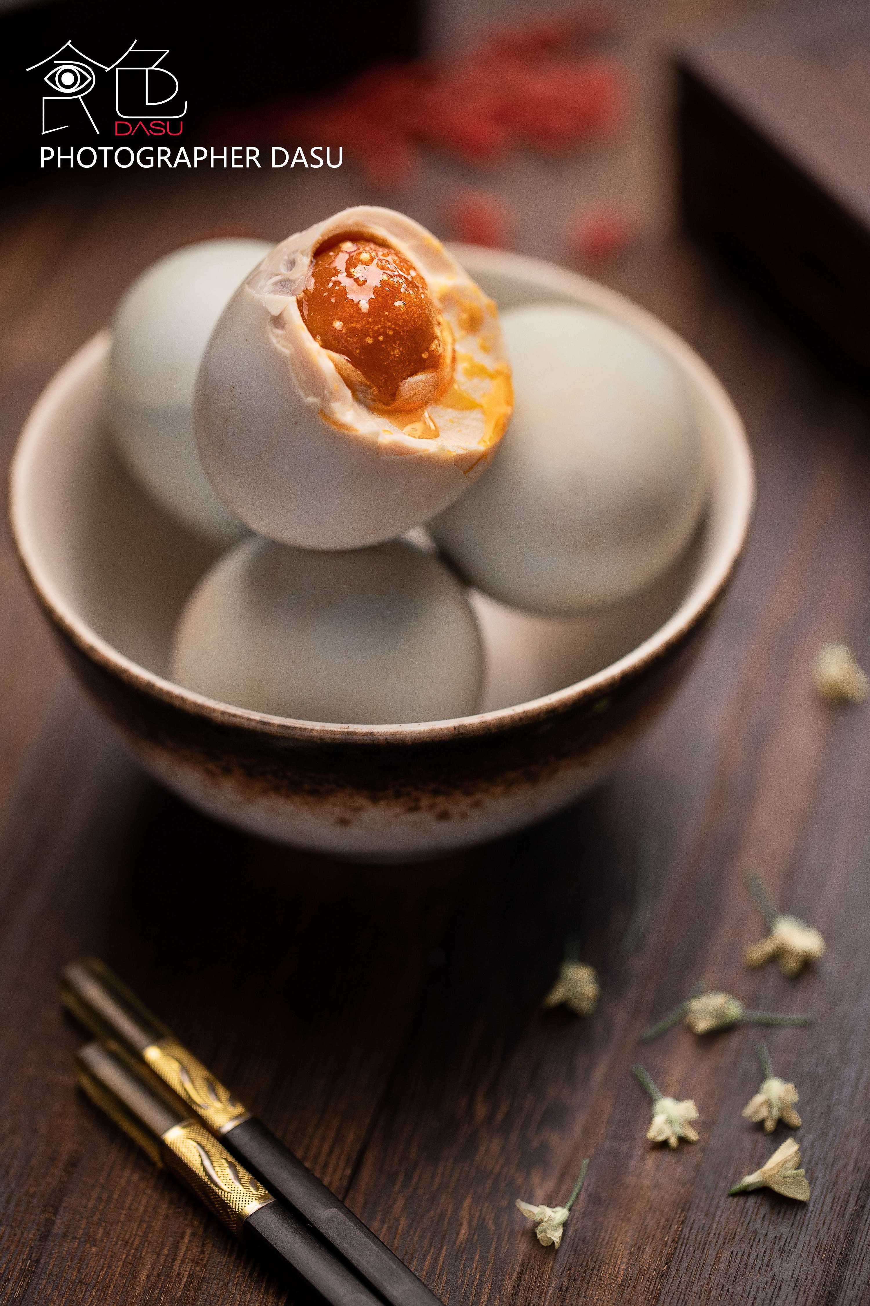 青椒炒咸鸭蛋怎么做_青椒炒咸鸭蛋的做法_豆果美食