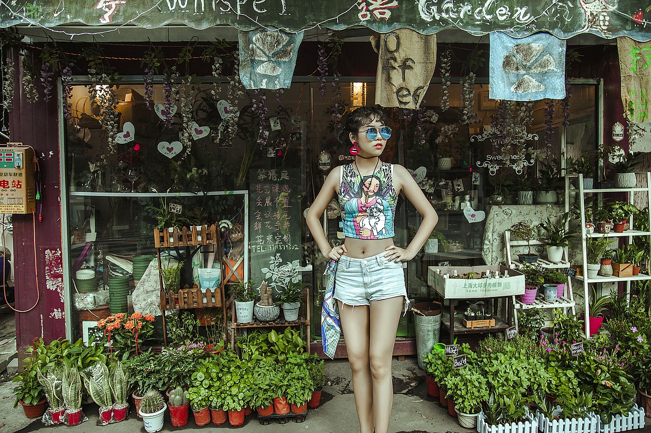 Red lips（图ZMTAwODQ5ODA0） - 人像摄影 - 站酷设计师花犯辛未原创素材 - 站酷ZCOOL