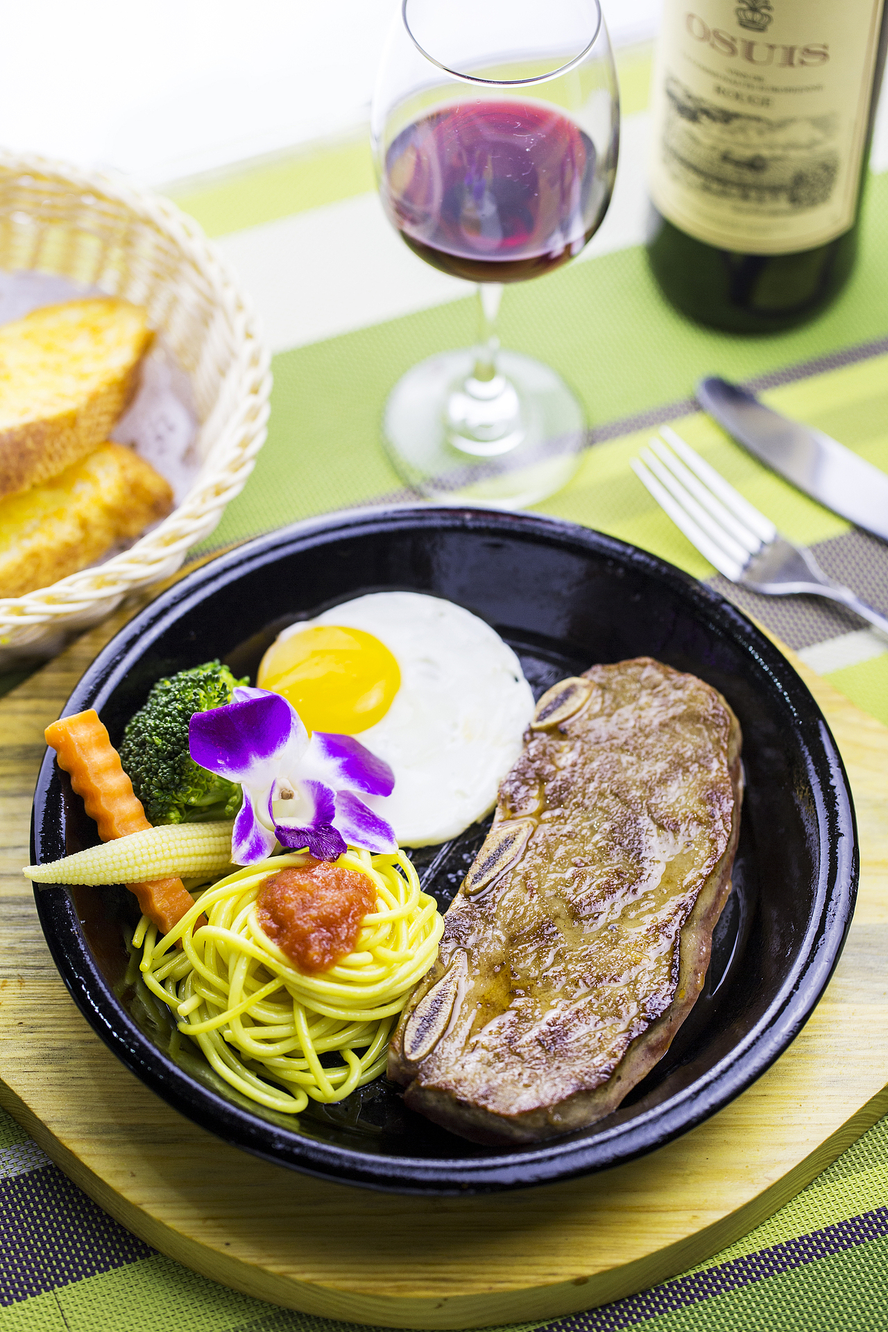 【商业摄影】-漫牛传承-牛排（图ZNDE0Nzk3Mjg=） - 产品摄影 - 站酷设计师野生小脆脆原创素材 - 站酷ZCOOL