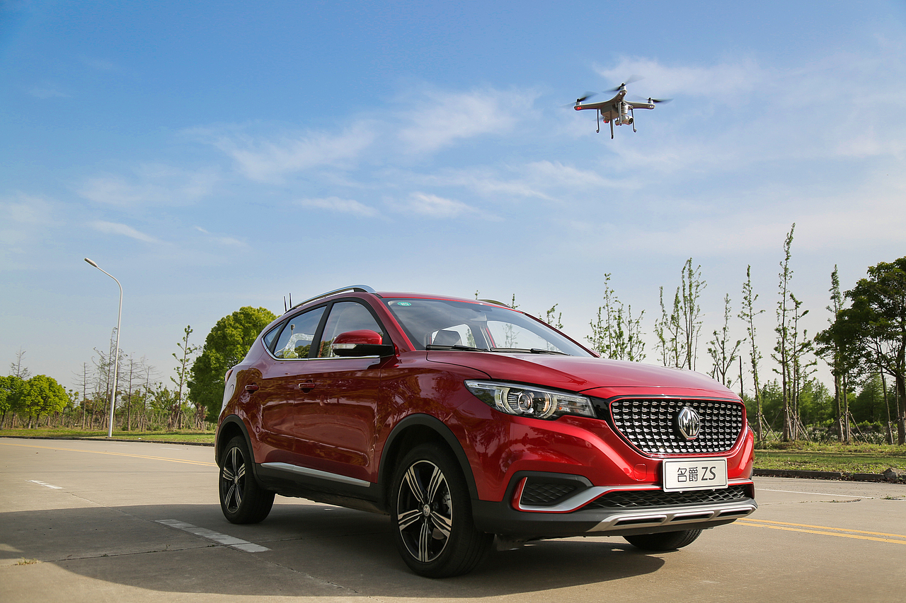 汽车——名爵ZS 车队（图ZODY3MjA1NzY=） - 产品摄影 - 站酷设计师糊叔原创素材 - 站酷ZCOOL