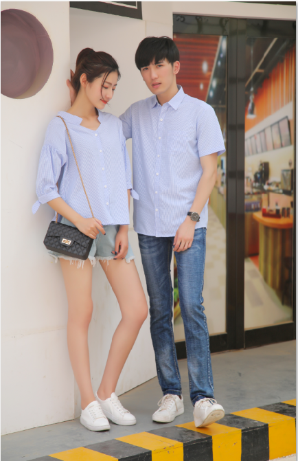 男女模情侣衬衫合拍