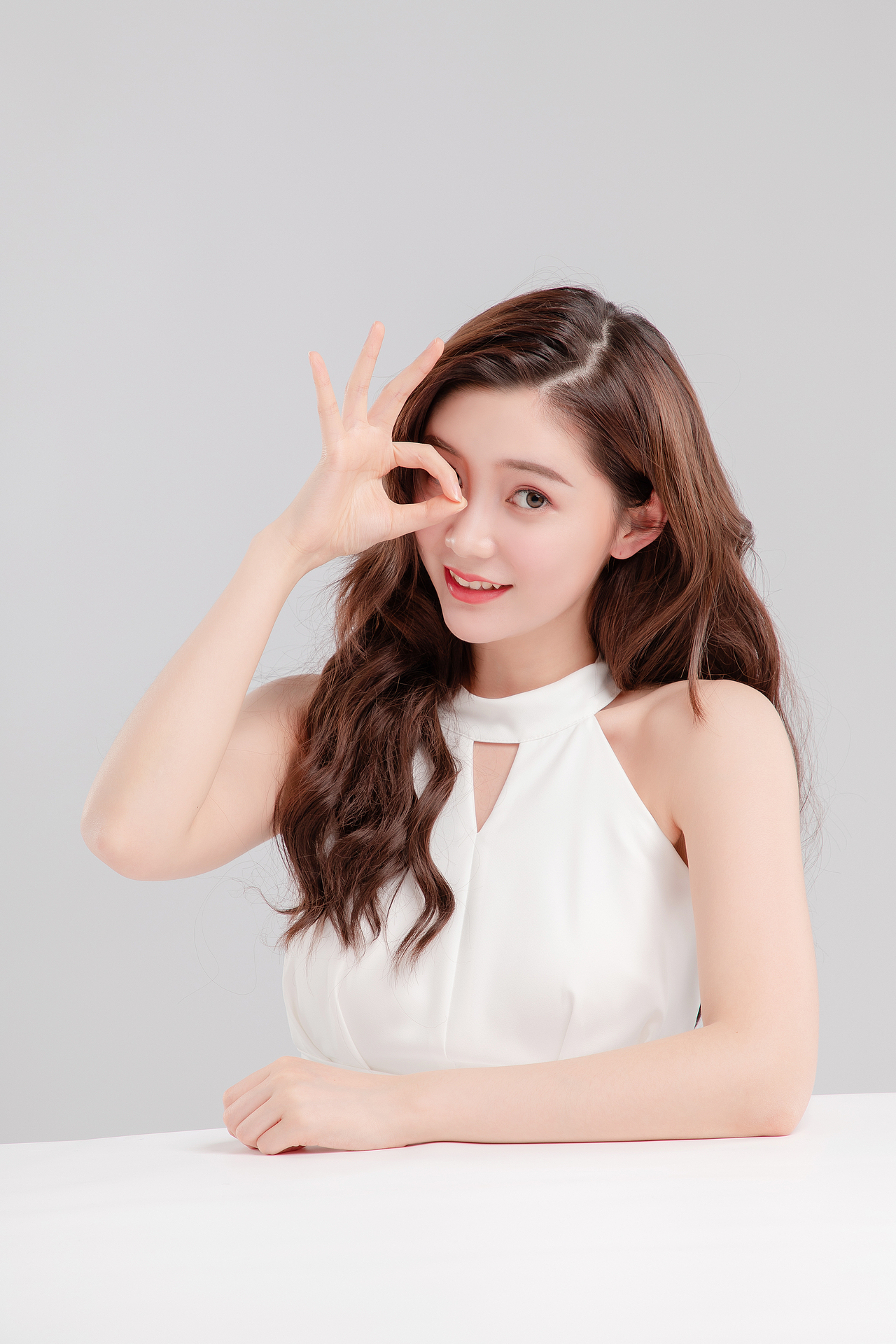 杭州化妆品模特图拍摄/杭州美妆平面拍摄/电商拍摄（图ZMTcxNTA3NDU2） - 人像摄影 - 站酷设计师MUBAi同学原创素材 - 站酷ZCOOL