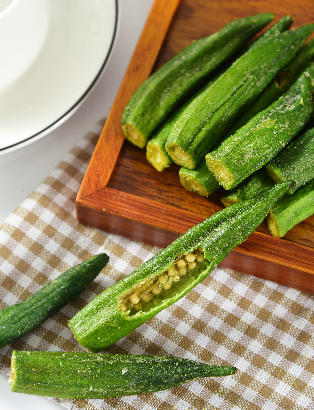 秋葵脆 秋葵干 坚果拍摄 静物摄影 一只混江湖的猫 - 原创作品 - 站酷