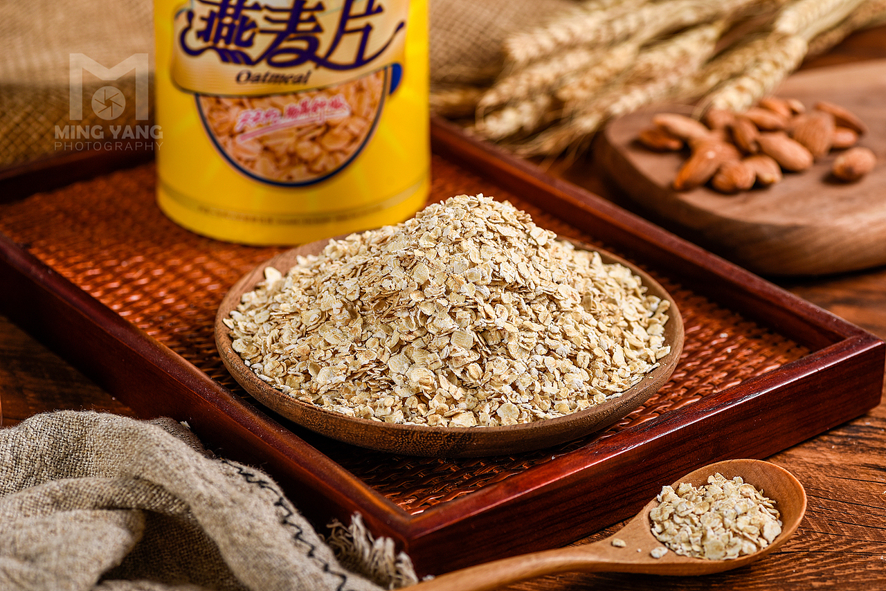 燕麦片 拍摄（图ZMTI1OTU2NDEy） - 产品摄影 - 站酷设计师摄影师董名扬原创素材 - 站酷ZCOOL