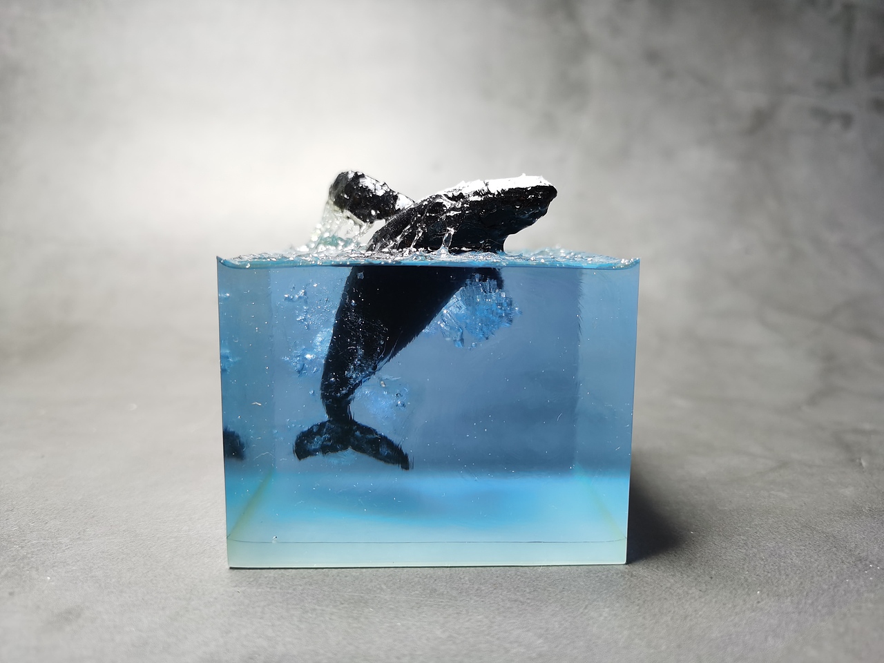 鲸跃，滴胶树脂（图ZMzEzMzY2NjQw） - 手办/模玩 - 站酷设计师北辰远原创素材 - 站酷ZCOOL