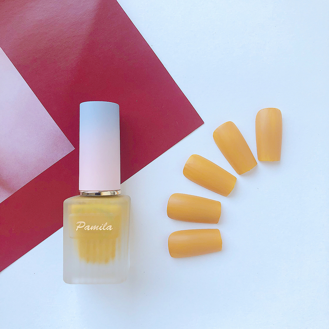 磨砂指甲油瓶子 手机拍摄