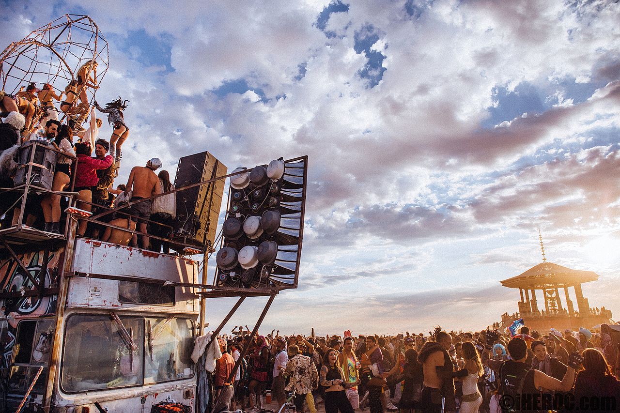 黑石城的情感与视觉（图ZOTI3Mjk4MzY=） - 人文/纪实摄影 - 站酷设计师海螺壳原创素材 - 站酷ZCOOL