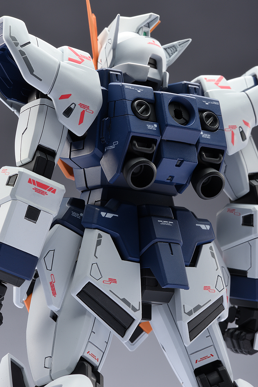 mg獠牙装备神龙高达