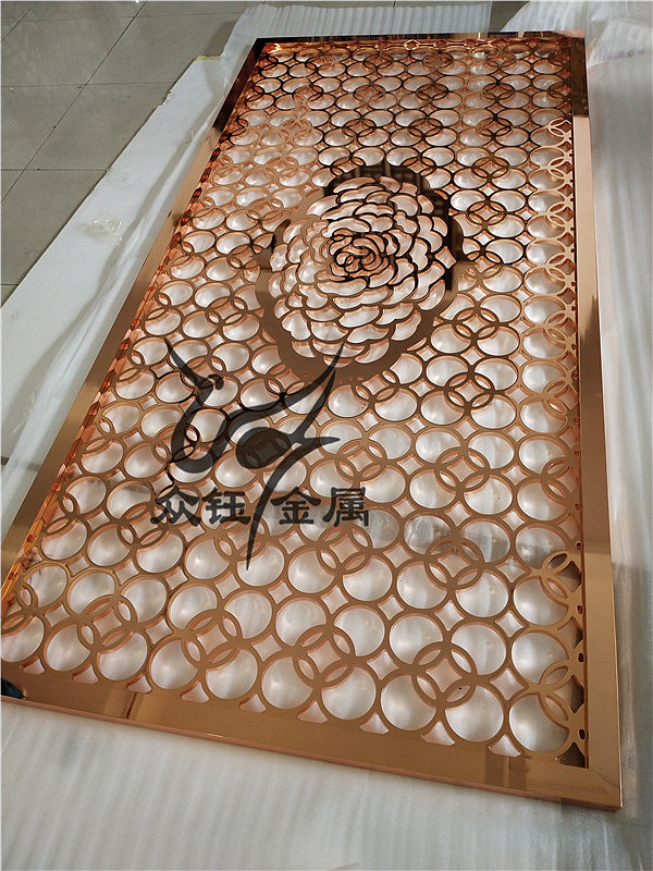 铝板镂空浮雕金属彩色屏风隔断酒店家居花格装