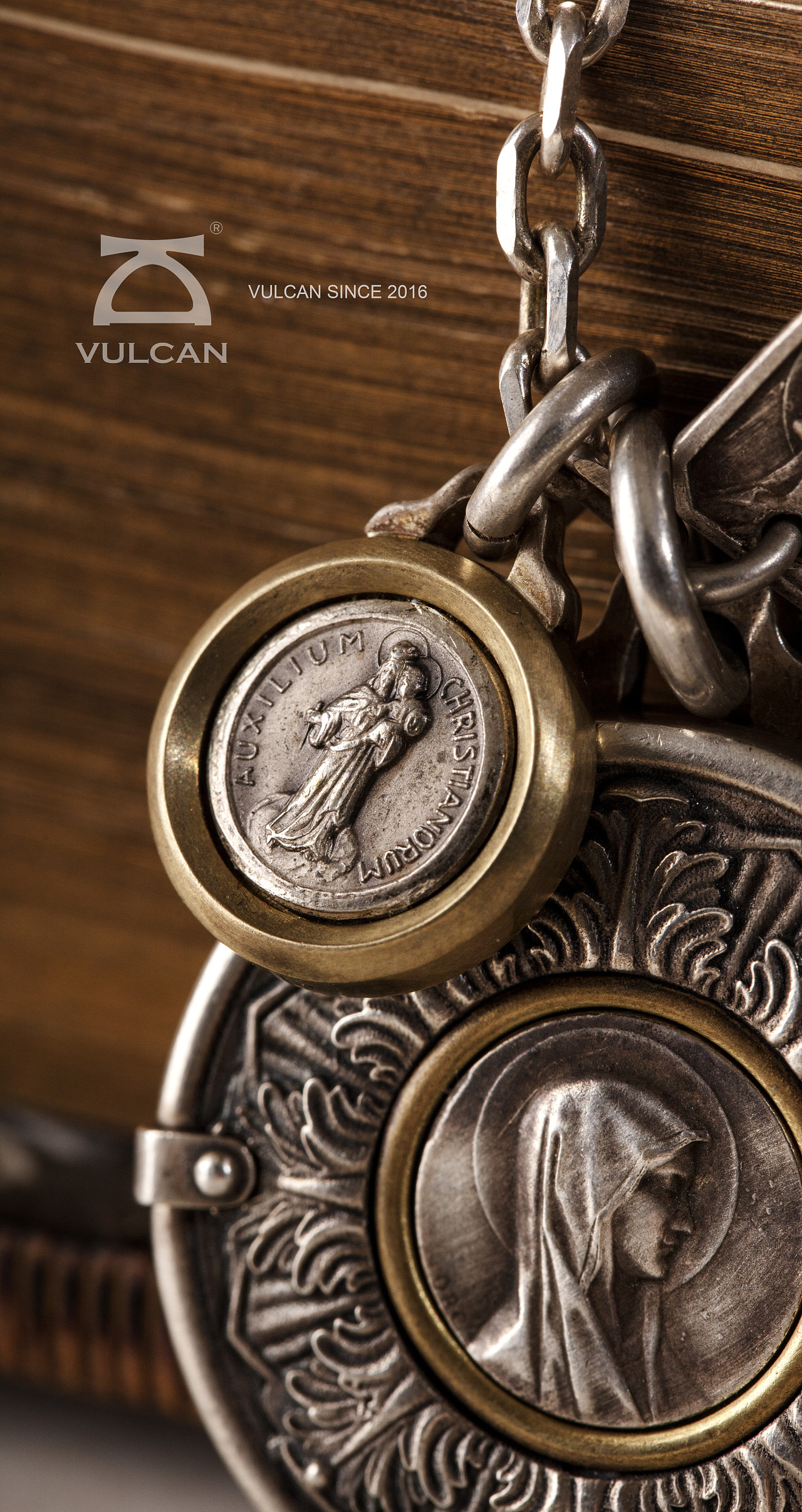 VULCAN•圣牌照片盒（图ZMjE0MjE1OTMy） - 首饰设计 - 站酷设计师VULCAN伏尔甘原创素材 - 站酷ZCOOL