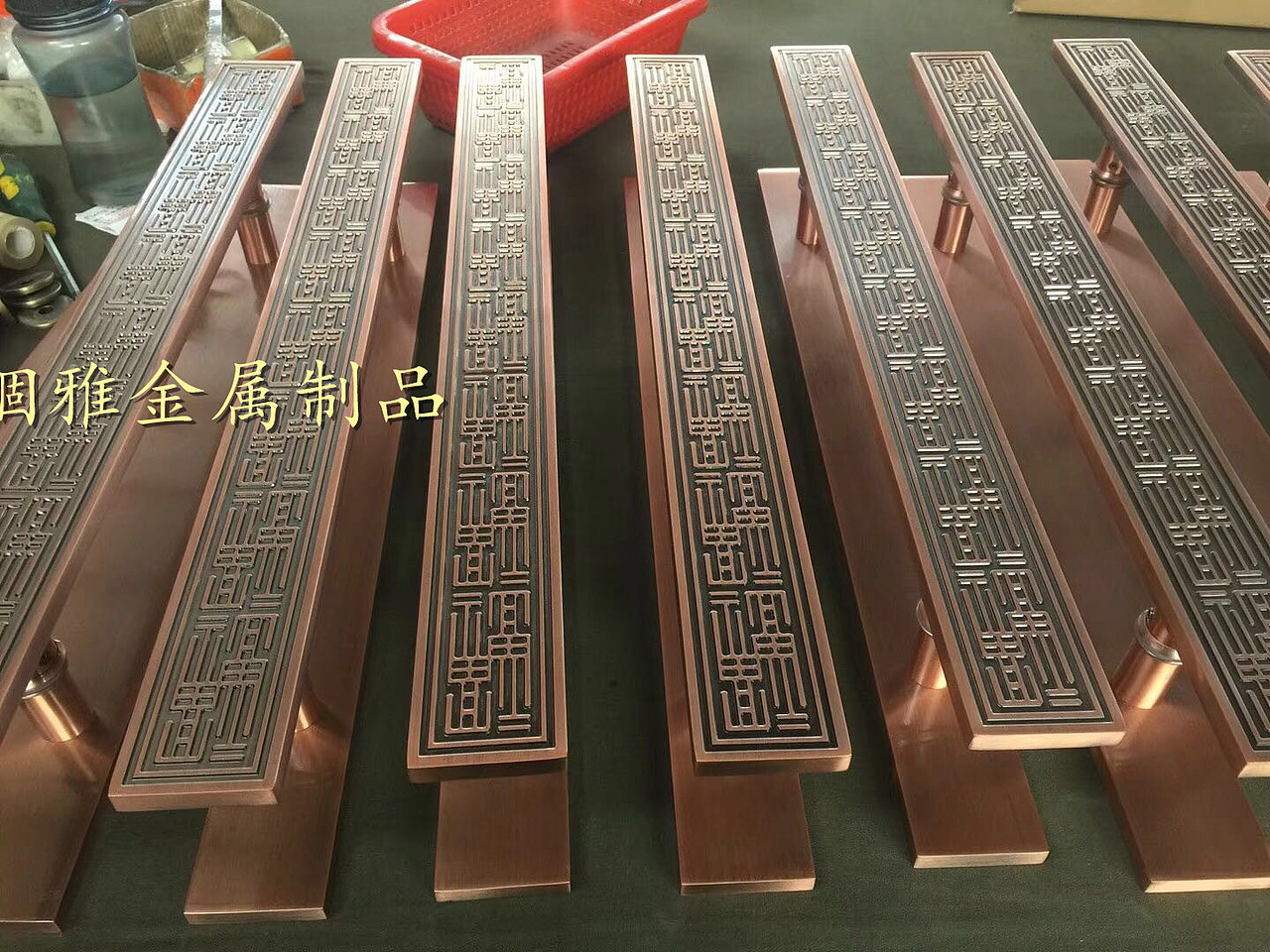 中高端装饰铝板雕刻祥云花纹仿古铜大门拉手