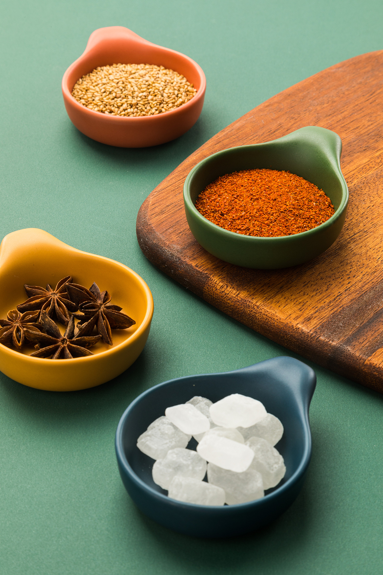 《牵手》| 餐具 | 味碟 | 碟子（图ZMjI2Mzg1OTk2） - 产品摄影 - 站酷设计师一毛拍美器原创素材 - 站酷ZCOOL