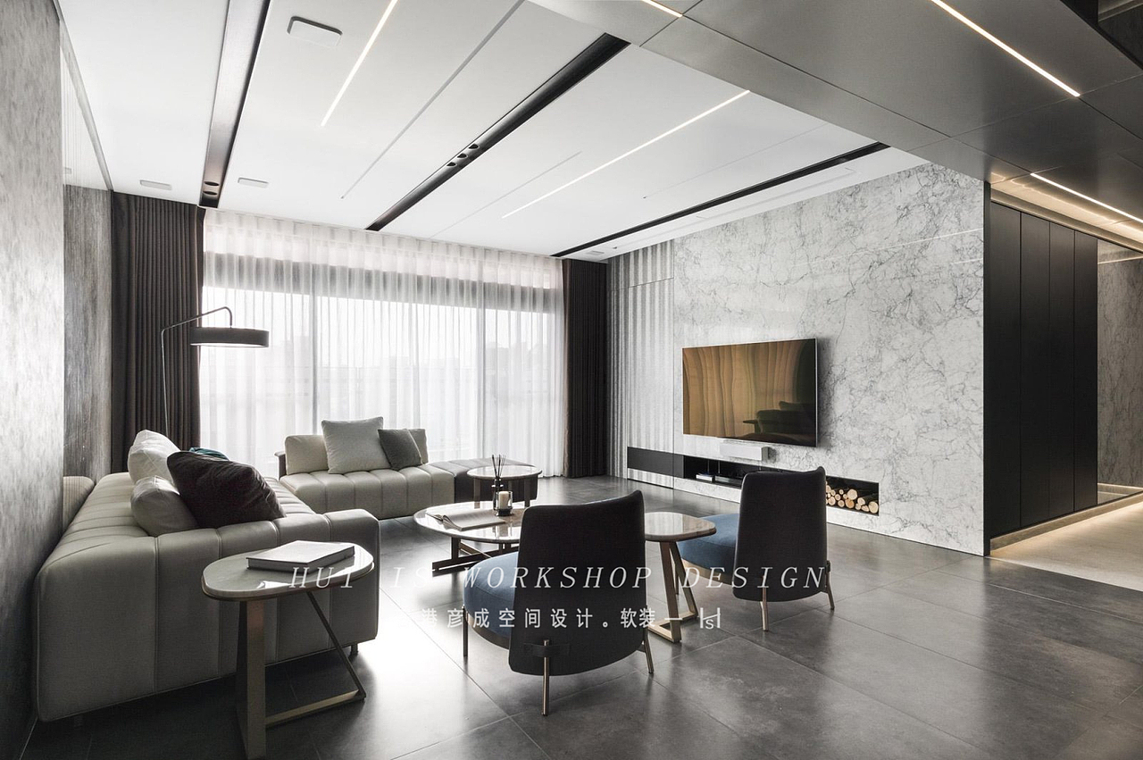 本案定义为现代轻奢风,轻奢是指一种倡导“轻奢华 新时尚”的生活理念,是一种更尊重生活质量的生活方式,与财富、地位无关,它代表着对高品质生活细节的追求。现代轻奢是将材料、色彩、灯光及元素进行简化,以实用的功能性家具为主,用简洁的视觉效果营造出时尚前卫的家居氛围,用优雅低调最受青睐的高级灰和大理石把持全局。