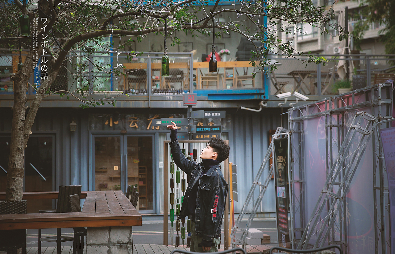 行走浮沉之中（图ZMTAwMTkyMzY0） - 人像摄影 - 站酷设计师我姓刘i原创素材 - 站酷ZCOOL