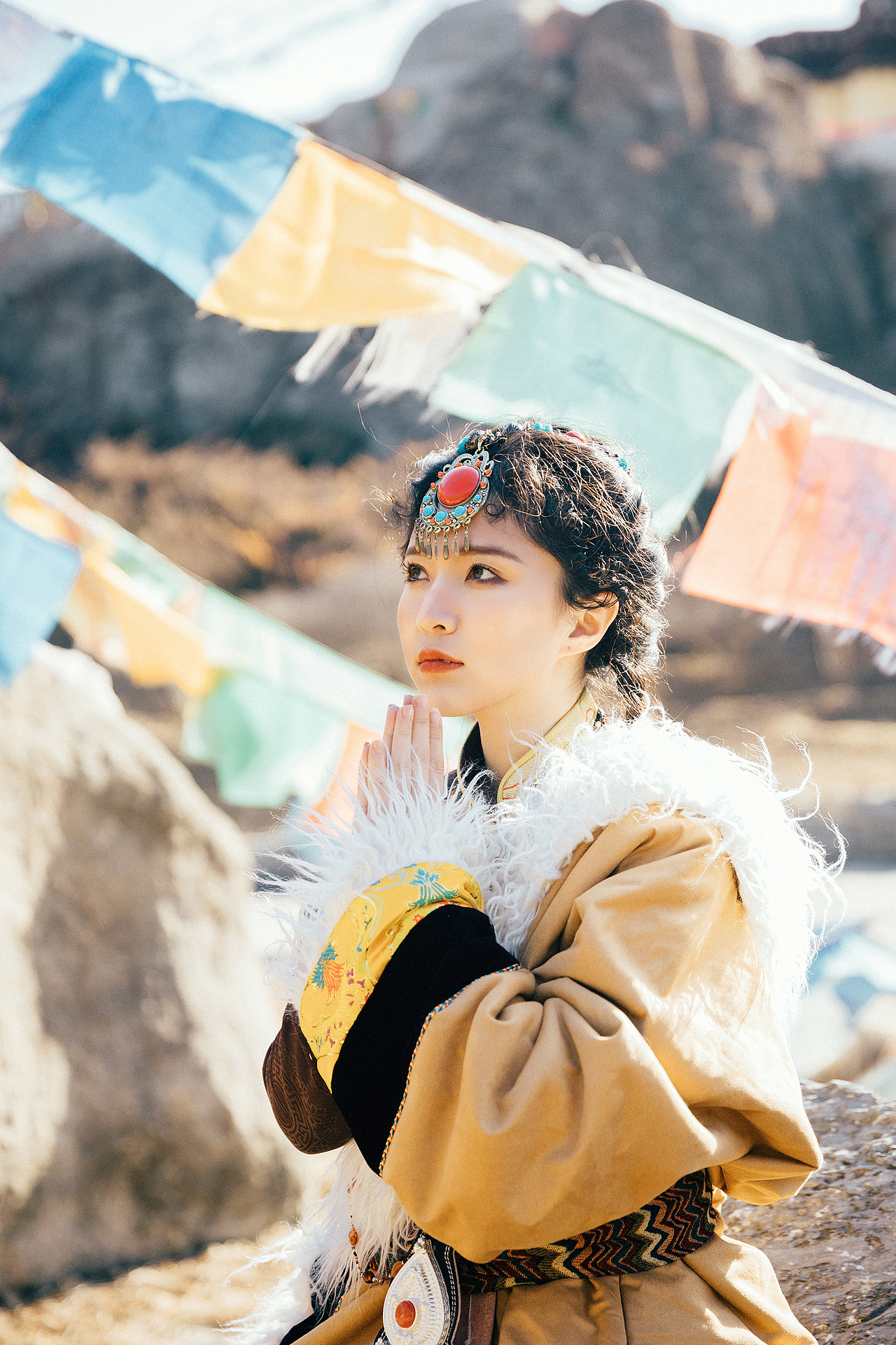 藏族少女（图ZMjkxMDMyMTY0） - 人像摄影 - 站酷设计师笔画年华原创素材 - 站酷ZCOOL