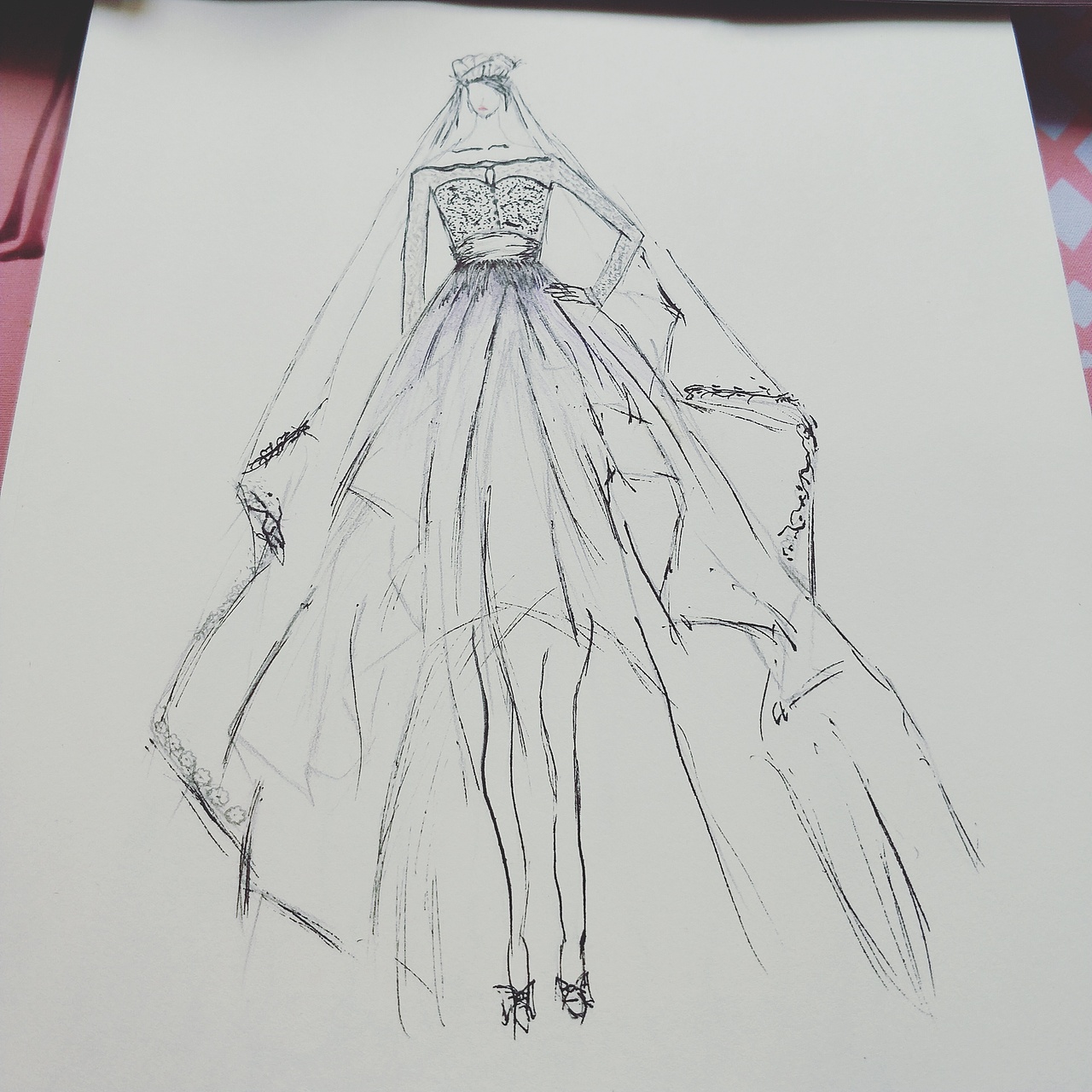  br>第一次的手稿婚纱,留作纪念95以婚纱之名武汉/ui设计师/5年前