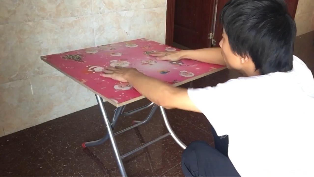 修复桌椅后整炸咸鸭蛋黄炒玉米粒