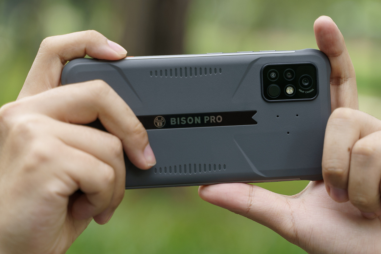 产品拍摄 • UMIDIGI BISON PRO（图ZMjk1Mzg5OTg4） - 产品摄影 - 站酷设计师LIUQI19原创素材 - 站酷ZCOOL