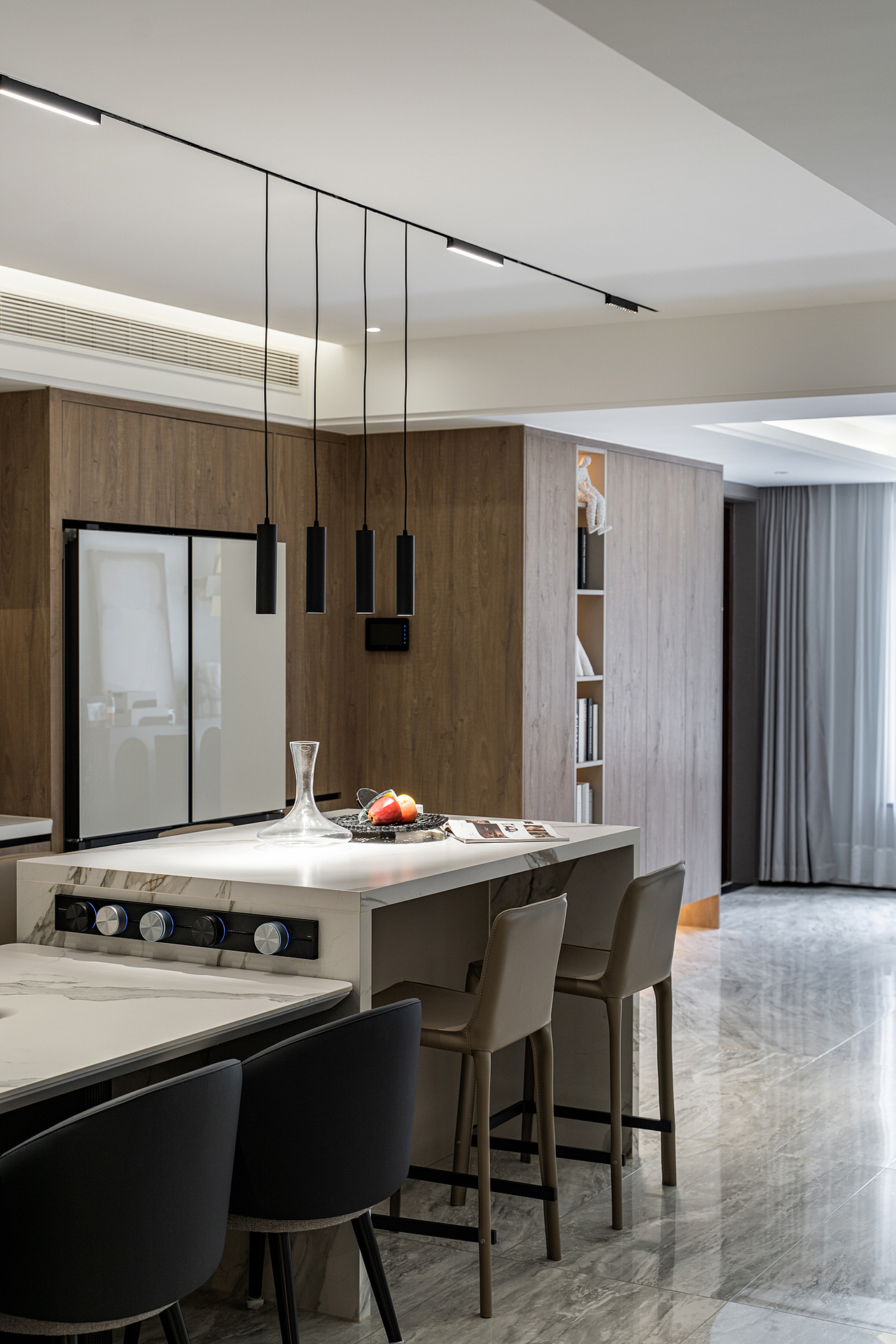 240㎡私宅｜给心灵一份惬意时光