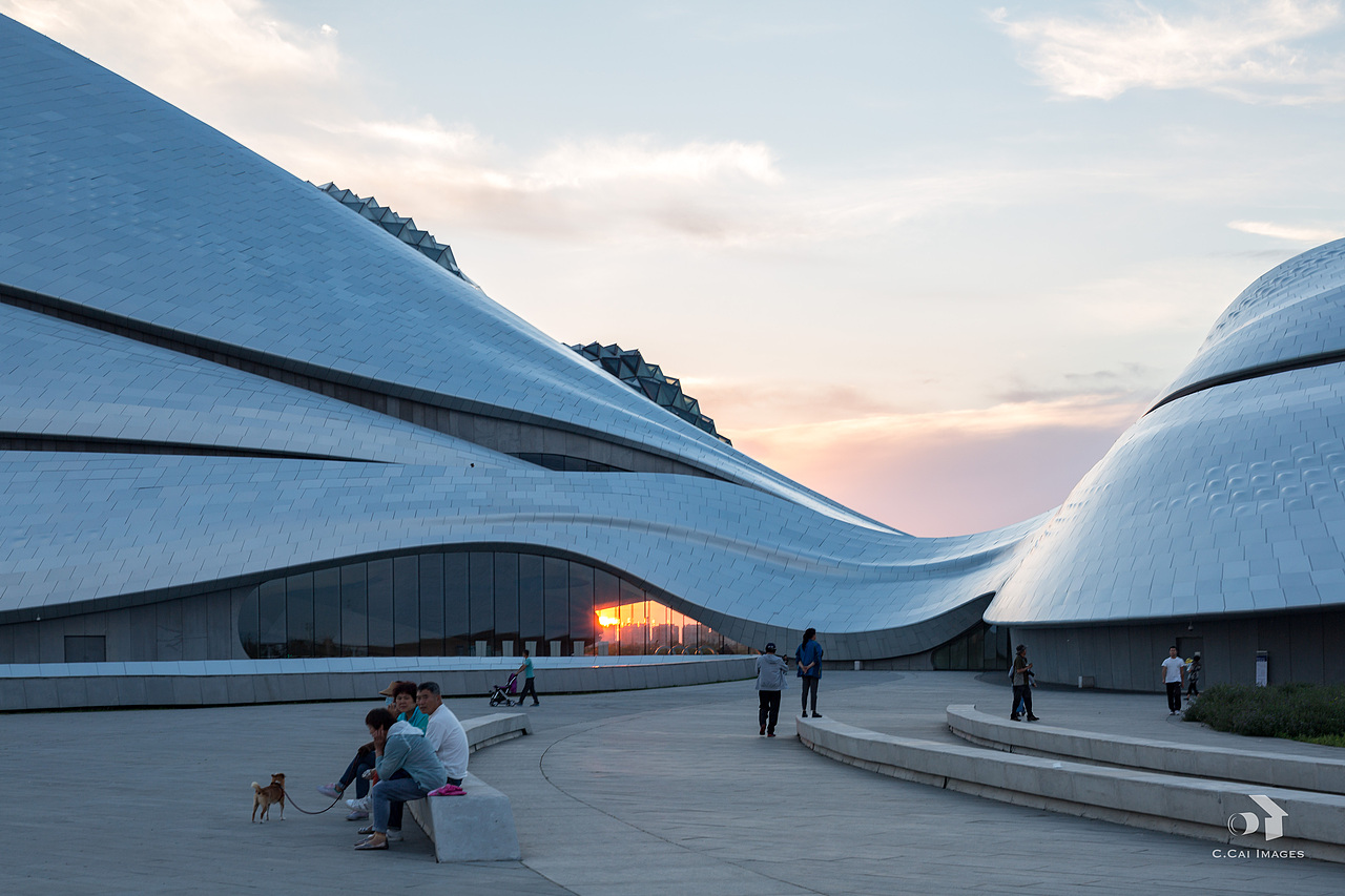哈尔滨大剧院/Harbin Opera House（图ZMTY2ODIwMjM2） - 环境/建筑摄影 - 站酷设计师像导XiangDao原创素材 - 站酷ZCOOL
