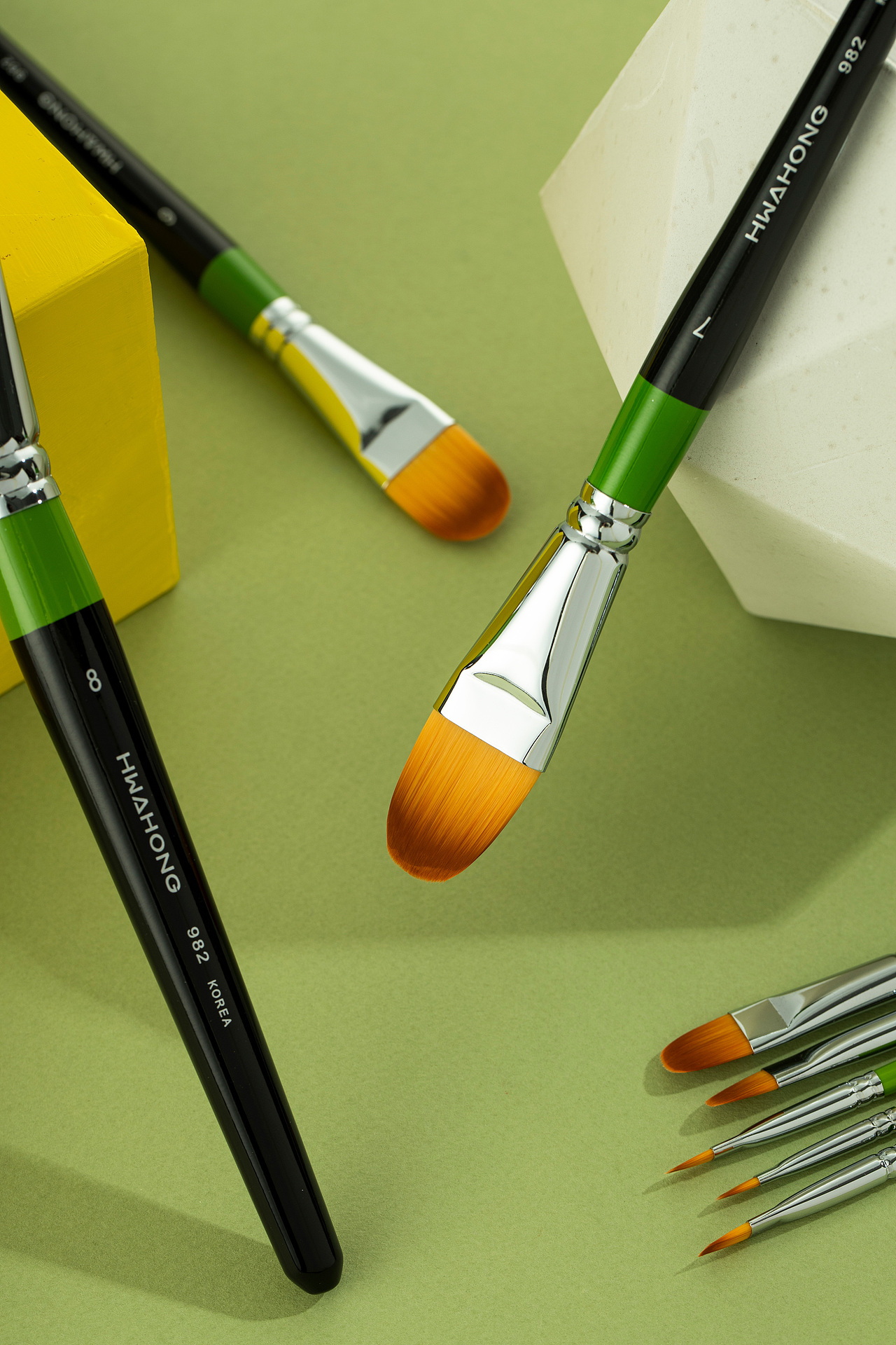 画笔毛笔尼龙画笔