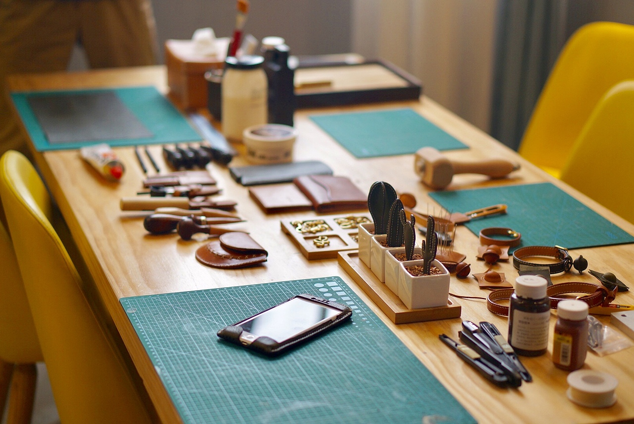 【LEEZI LAB×泊寓】手工皮具体验课活动