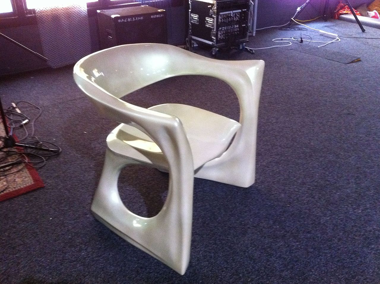玻璃纤维椅子（图ZNDU5ODI0MA==） - 生活用品 - 站酷设计师solidwoodworker原创素材 - 站酷ZCOOL