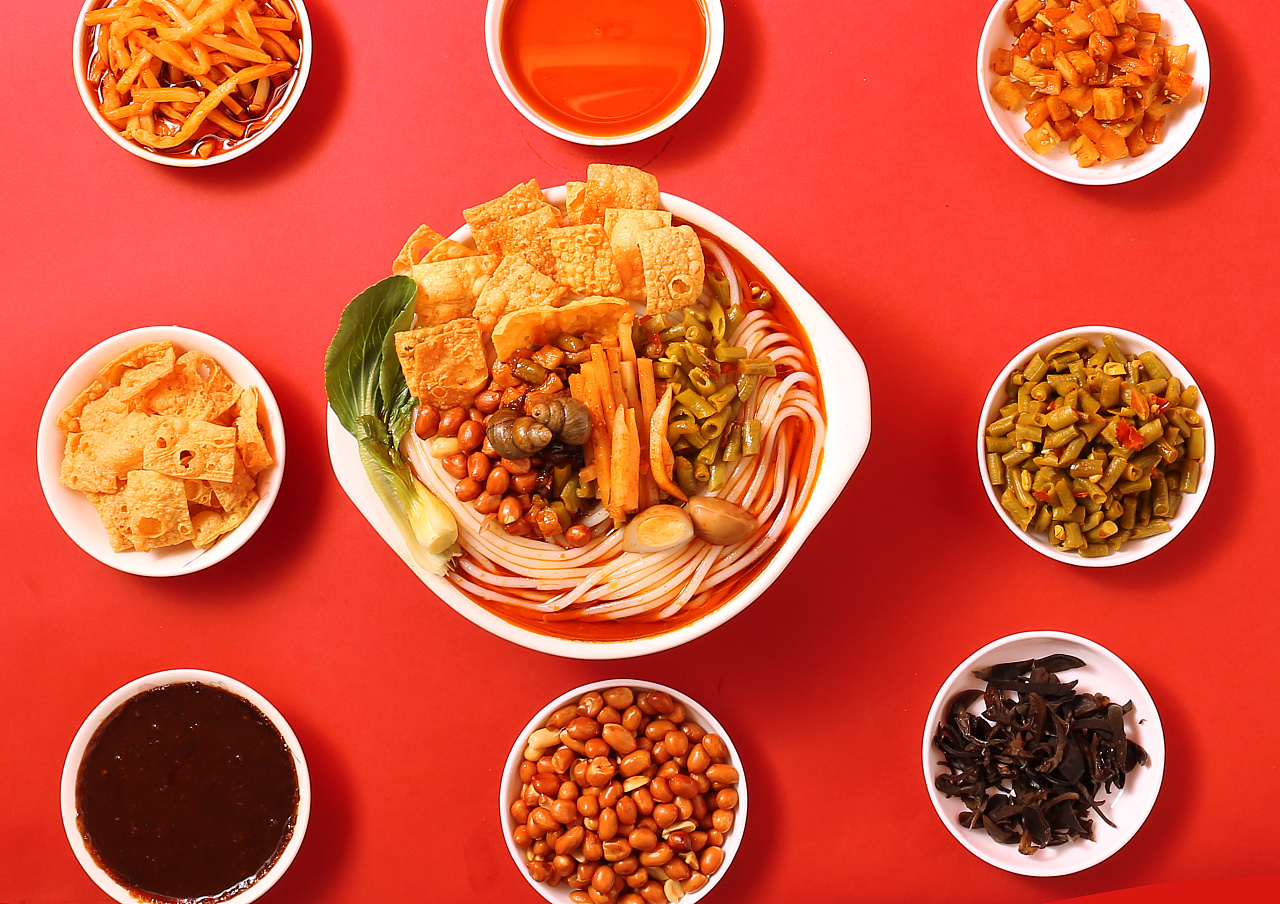 几个风格的螺蛳粉拍摄